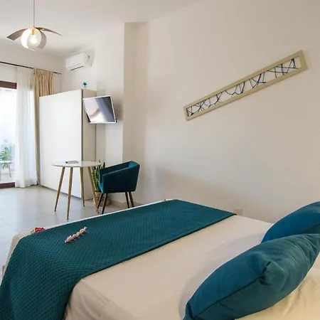 Jolie Oda ve Kahvaltı