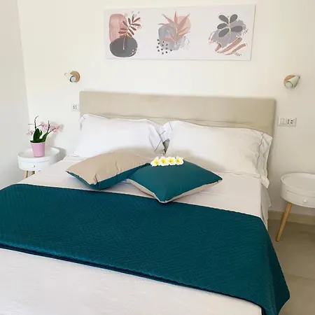 Jolie ヴィッラシミーウス